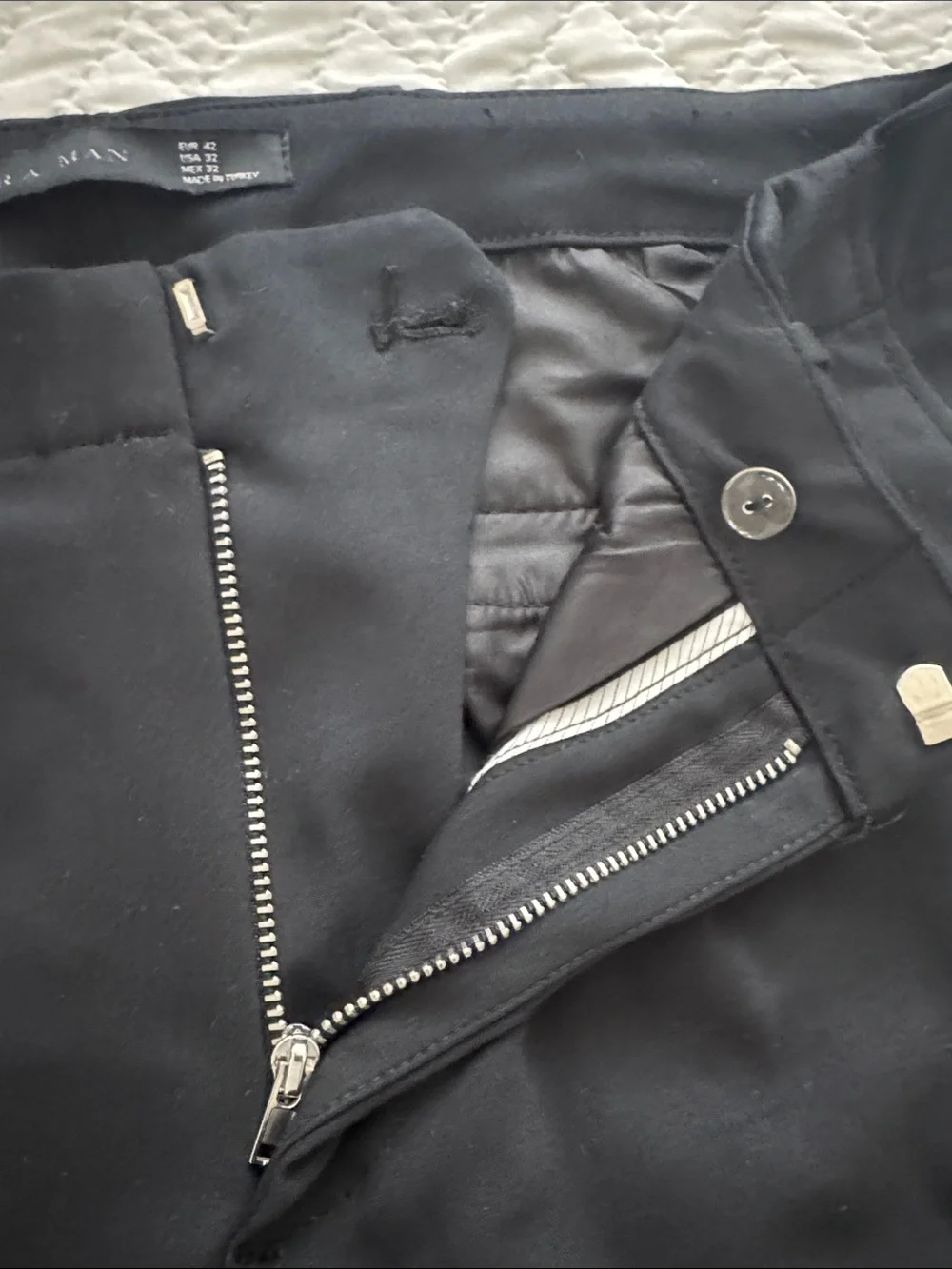 Men's Black Dress Pants - Classic Slim Fit- Zara Man - Picture 4 of 6